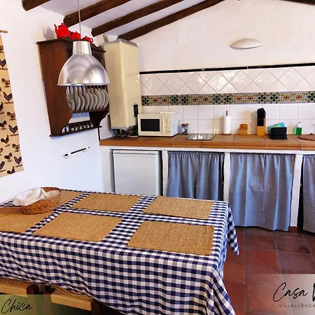 Conjunto Rural Casa Victoria Guest House Villaluenga Del Rosario Exterior photo