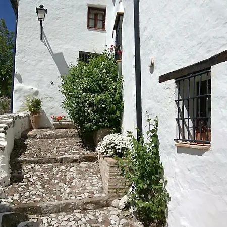 Conjunto Rural Casa Victoria Guest House Villaluenga Del Rosario Exterior photo